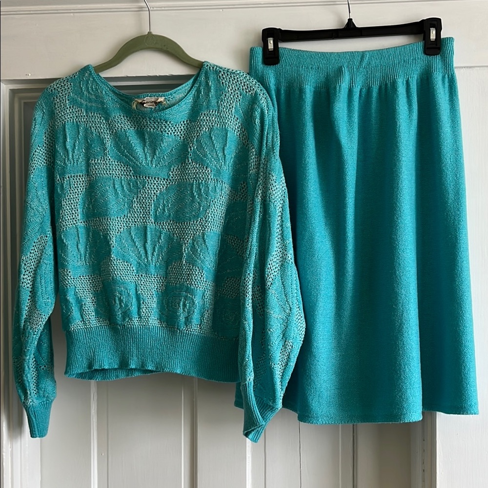 Vintage 1980s Savionette Seashell Sweater & Skirt Office Set